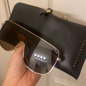 Quay australia kylie jenner unbothered sunglasses